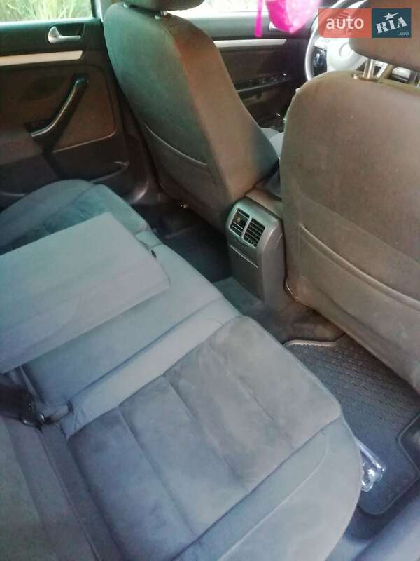 Универсал Volkswagen Golf 2010 в Запорожье