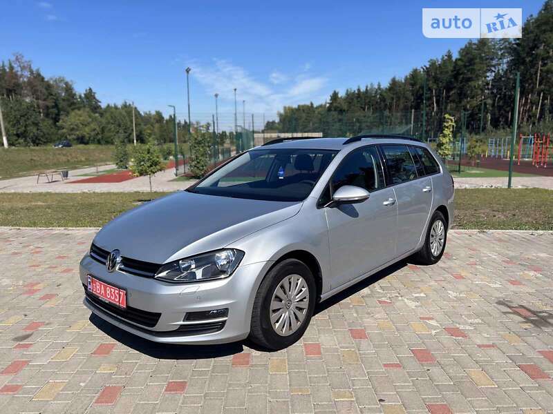 Універсал Volkswagen Golf 2016 в Решетилівці