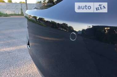 Хэтчбек Volkswagen Golf 2009 в 