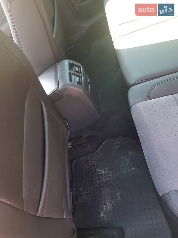 Універсал Volkswagen Golf 2013 в Броварах