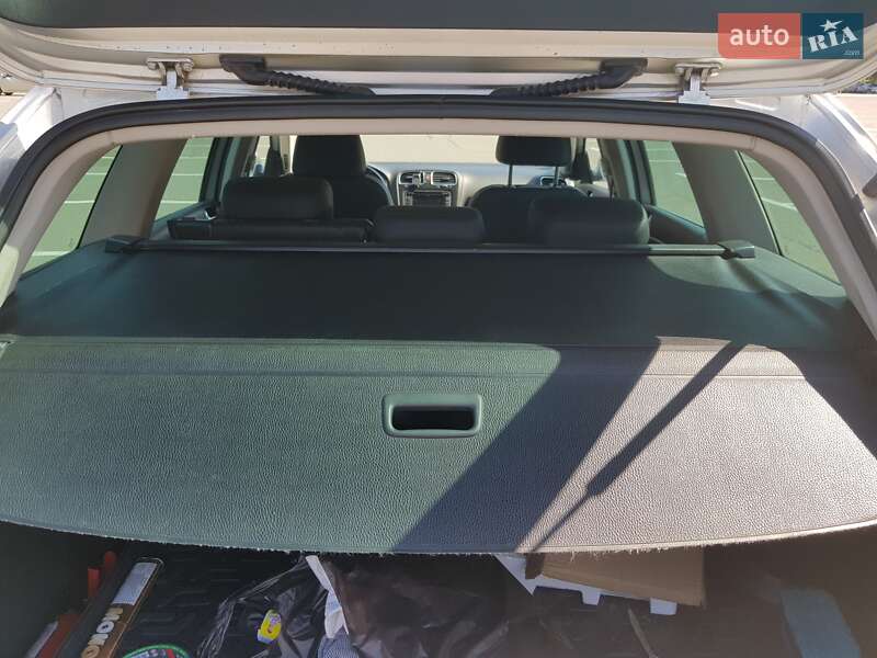 Універсал Volkswagen Golf 2013 в Броварах