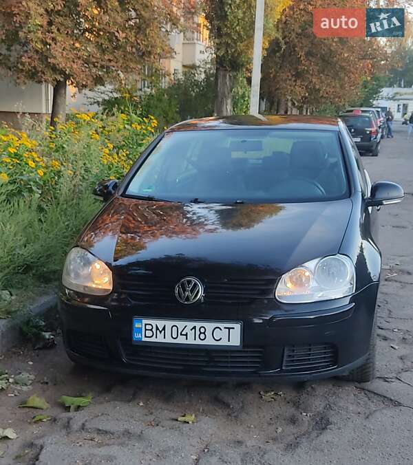 Хетчбек Volkswagen Golf 2006 в Сумах