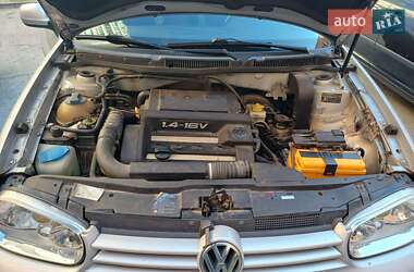 Хэтчбек Volkswagen Golf 1998 в Чернигове