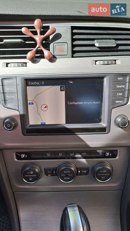 Універсал Volkswagen Golf 2016 в Южноукраїнську