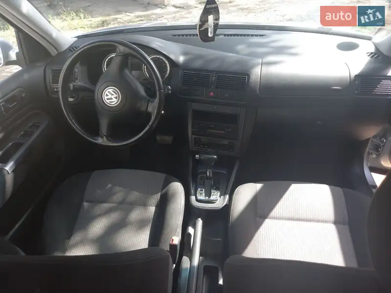 Volkswagen Golf 2004 VIN WVWZZZ1JZ4W172703 фото оголошення 8 з 73