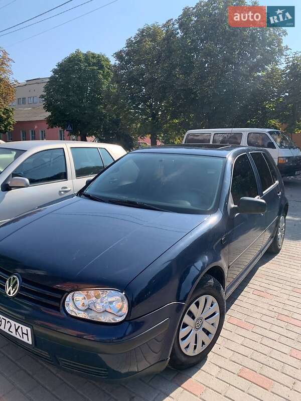 Хетчбек Volkswagen Golf 1999 в Козятині