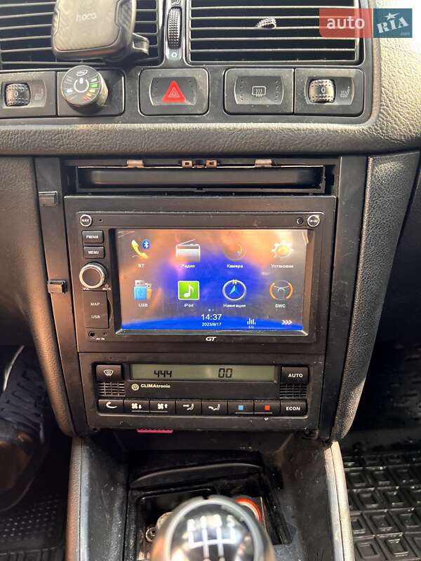 Хэтчбек Volkswagen Golf 1998 в Львове