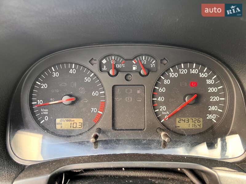 Хэтчбек Volkswagen Golf 1998 в Львове