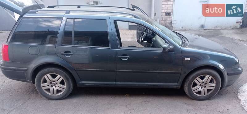 Универсал Volkswagen Golf 2003 в Кривом Роге