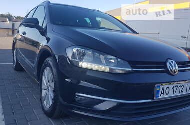 Volkswagen Golf 2020