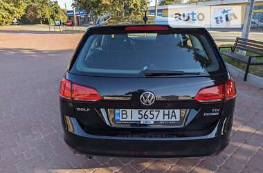 Универсал Volkswagen Golf 2015 в Полтаве