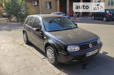 Хэтчбек Volkswagen Golf 2000 в Украинке