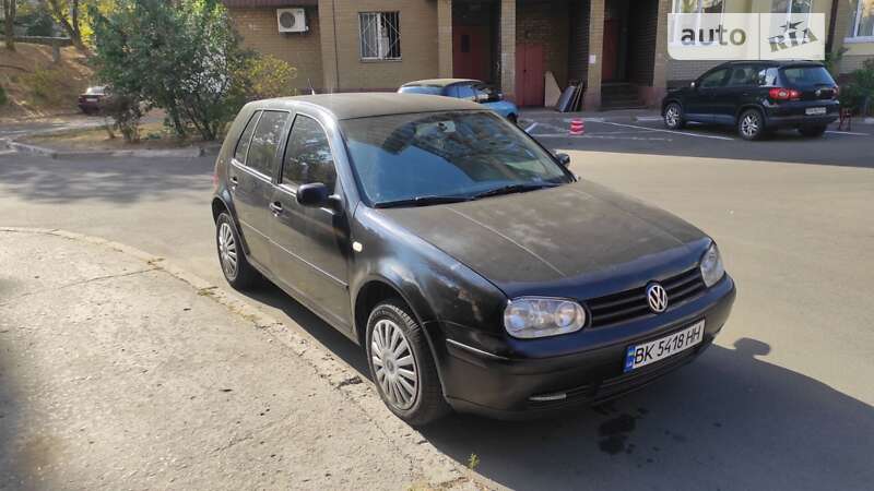 Volkswagen Golf 2000