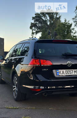 Универсал Volkswagen Golf 2016 в Киеве