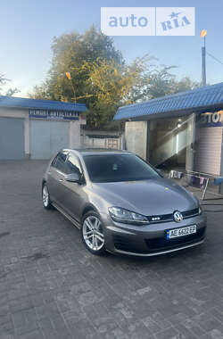 Volkswagen Golf 2014