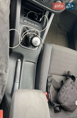 Хэтчбек Volkswagen Golf 2007 в 