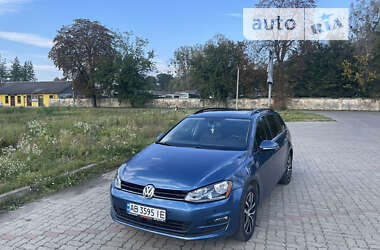 Универсал Volkswagen Golf 2016 в Виннице