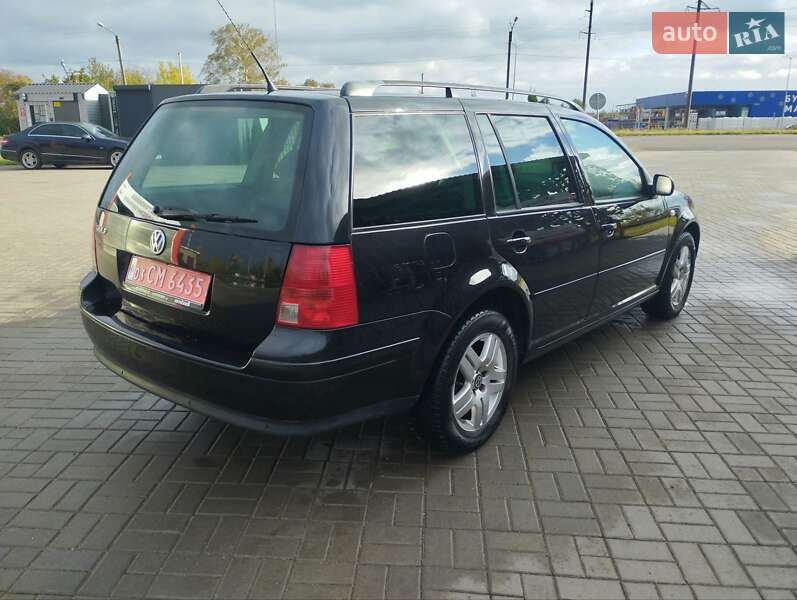 Універсал Volkswagen Golf 2006 в Нововолинську