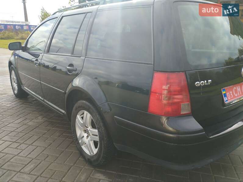 Універсал Volkswagen Golf 2006 в Нововолинську