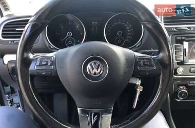 Универсал Volkswagen Golf 2010 в 