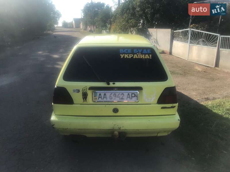 Хэтчбек Volkswagen Golf 1987 в Херсоне