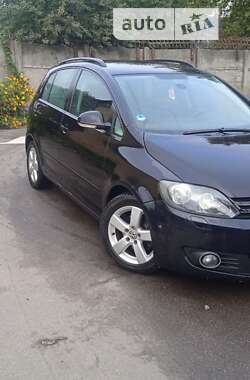 Хетчбек Volkswagen Golf 2010 в Ніжині