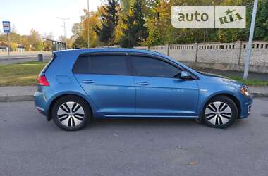 Volkswagen Golf 2016