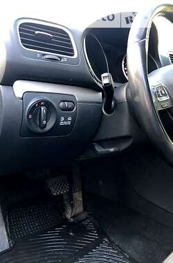 Хэтчбек Volkswagen Golf 2010 в Одессе