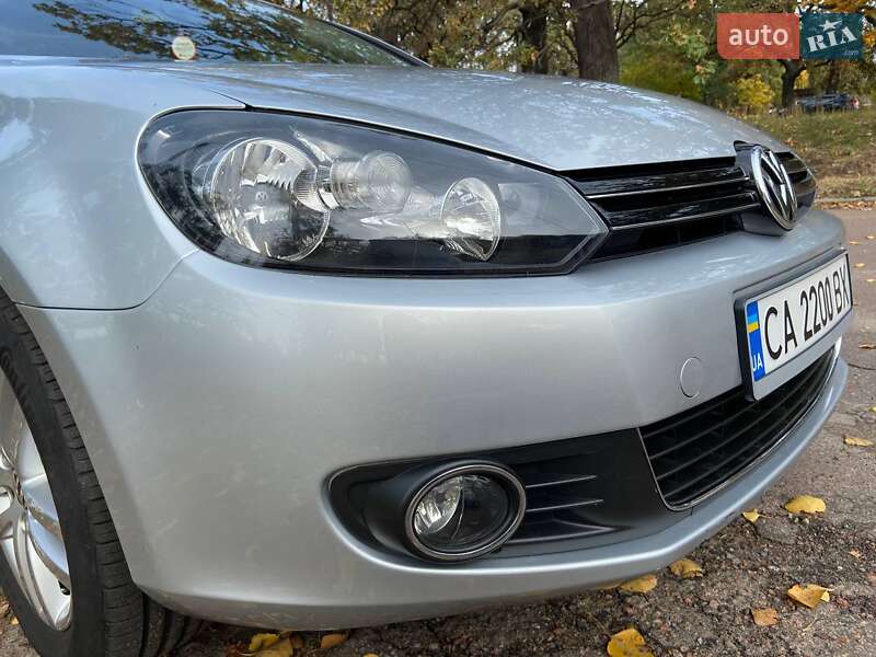 Хетчбек Volkswagen Golf 2012 в Черкасах