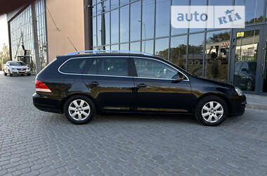 Универсал Volkswagen Golf 2008 в 