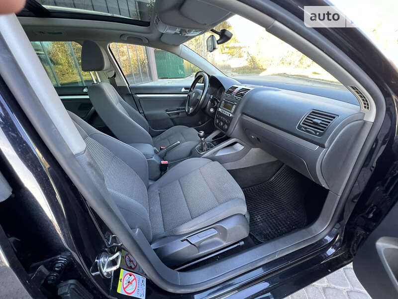 Универсал Volkswagen Golf 2008 в Виннице