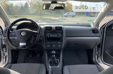 Универсал Volkswagen Golf 2009 в 