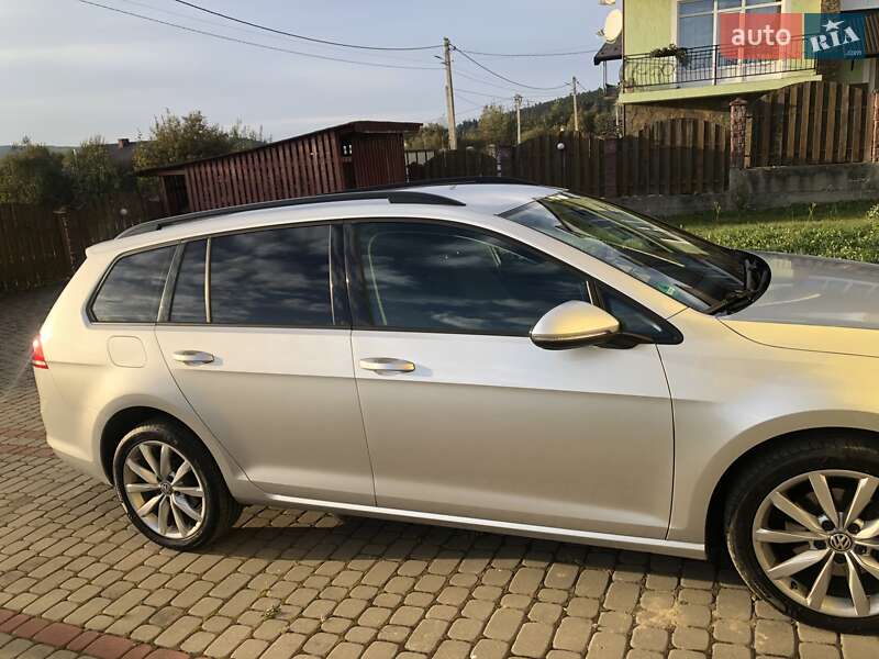Універсал Volkswagen Golf 2013 в Трускавці