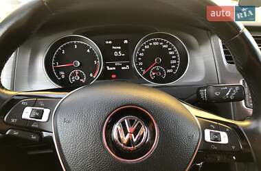 Универсал Volkswagen Golf 2013 в 
