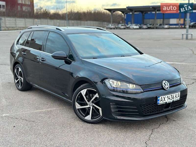 Універсал Volkswagen Golf 2015 в Харкові