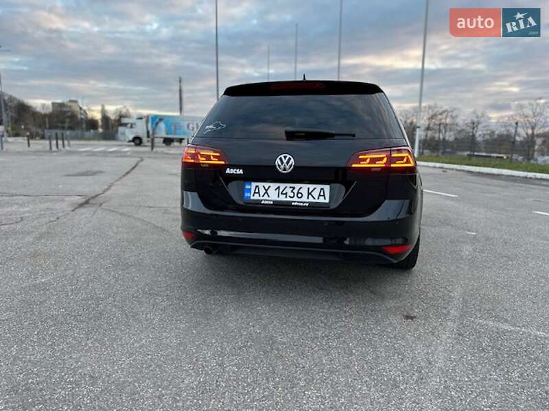 Універсал Volkswagen Golf 2015 в Харкові
