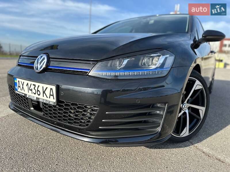 Універсал Volkswagen Golf 2015 в Харкові
