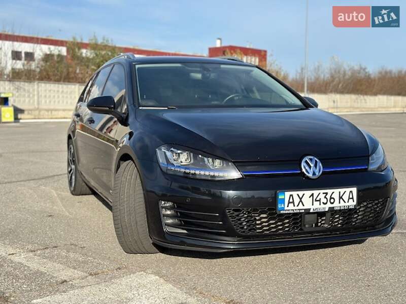 Універсал Volkswagen Golf 2015 в Харкові