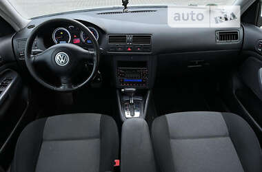 Универсал Volkswagen Golf 2003 в 