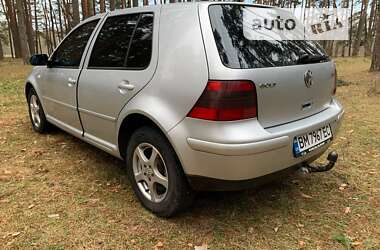 Хэтчбек Volkswagen Golf 2000 в Ромнах