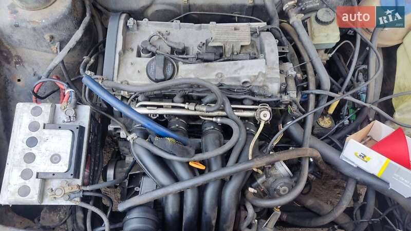 Хетчбек Volkswagen Golf 1986 в Києві