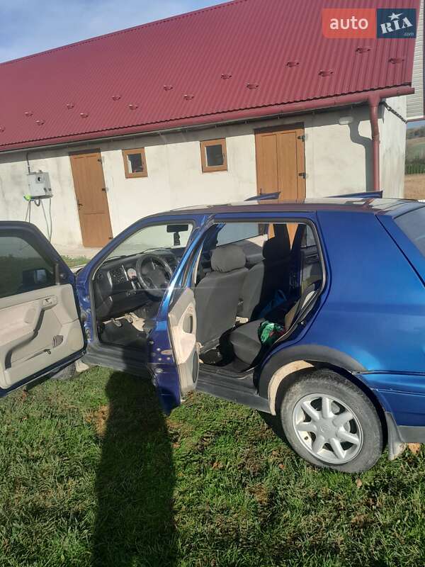Хэтчбек Volkswagen Golf 1997 в Тернополе