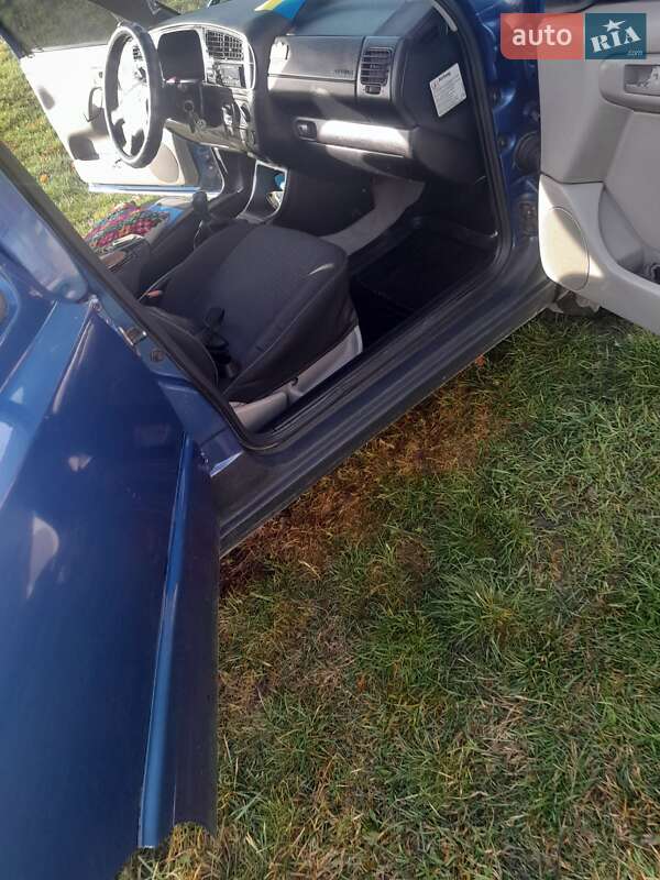 Хэтчбек Volkswagen Golf 1997 в Тернополе