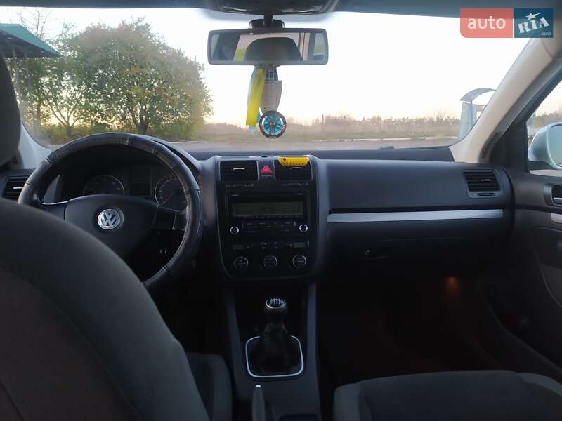 Универсал Volkswagen Golf 2008 в Здолбунове