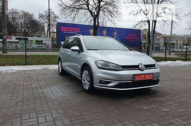 Хэтчбек Volkswagen Golf 2019 в Киеве
