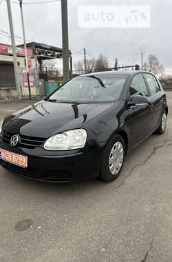 Хетчбек Volkswagen Golf 2006 в Чернігові