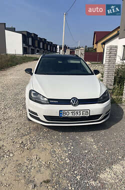 Универсал Volkswagen Golf 2014 в 