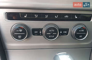 Универсал Volkswagen Golf 2014 в 
