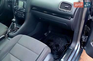 Универсал Volkswagen Golf 2012 в 