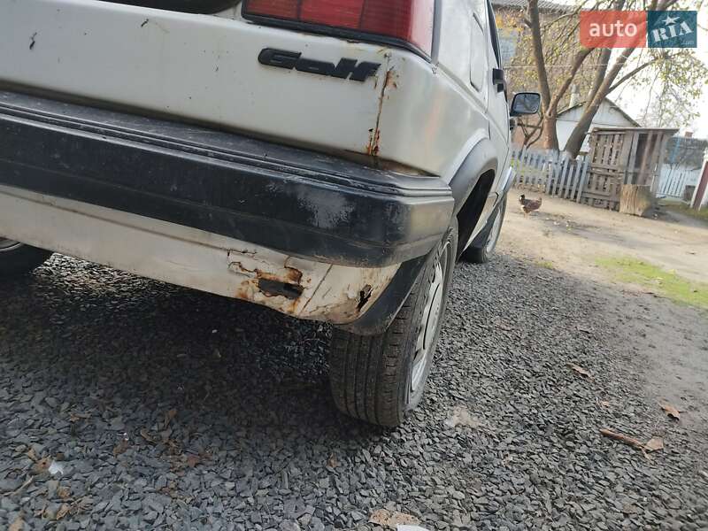 Хетчбек Volkswagen Golf 1990 в Луцьку